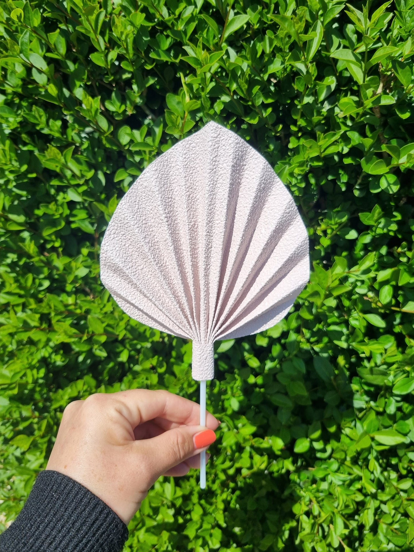 Small palm spear     (Handmade to order)