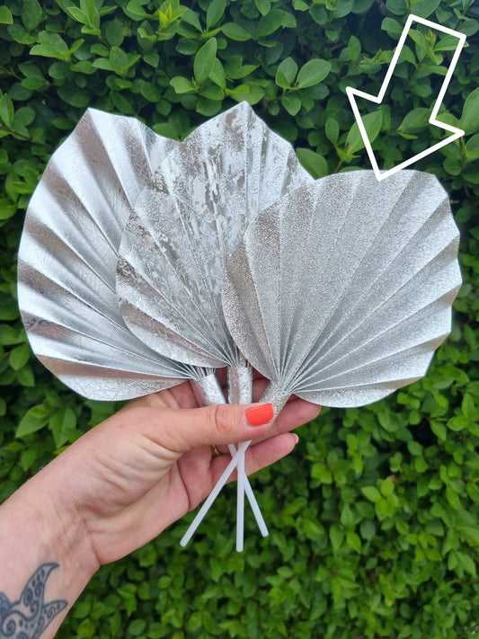 Small palm spear     (Handmade to order)