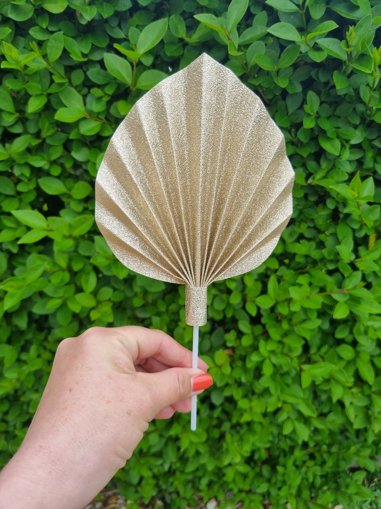 Small palm spear     (Handmade to order)